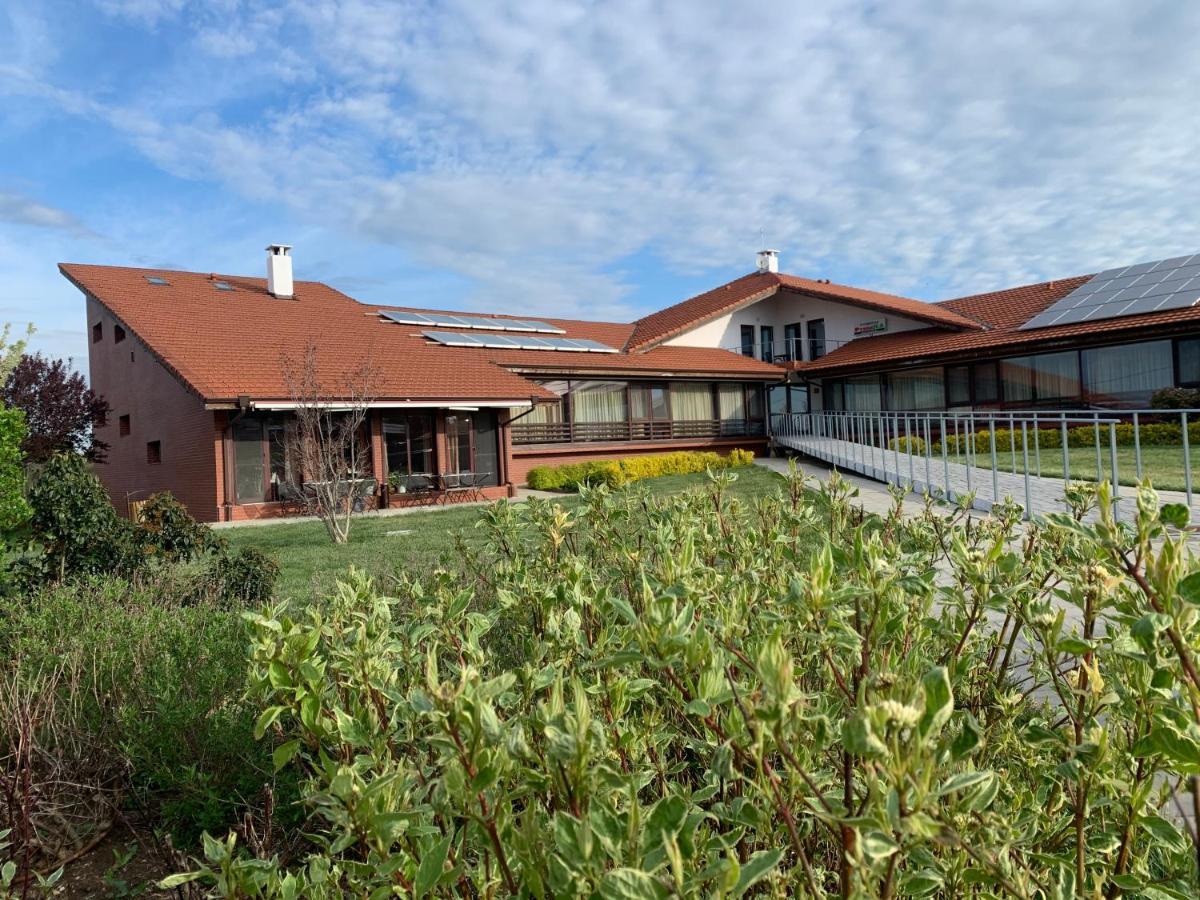 Rumika Ecocenter Elhovo  Exterior foto