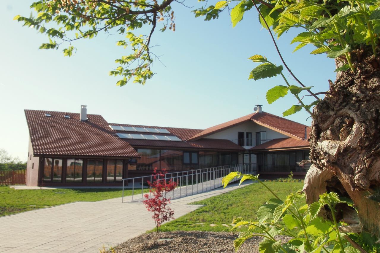Rumika Ecocenter Elhovo  Exterior foto